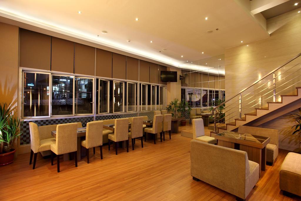 Vio Hotel Pasteur Bandung Dış mekan fotoğraf