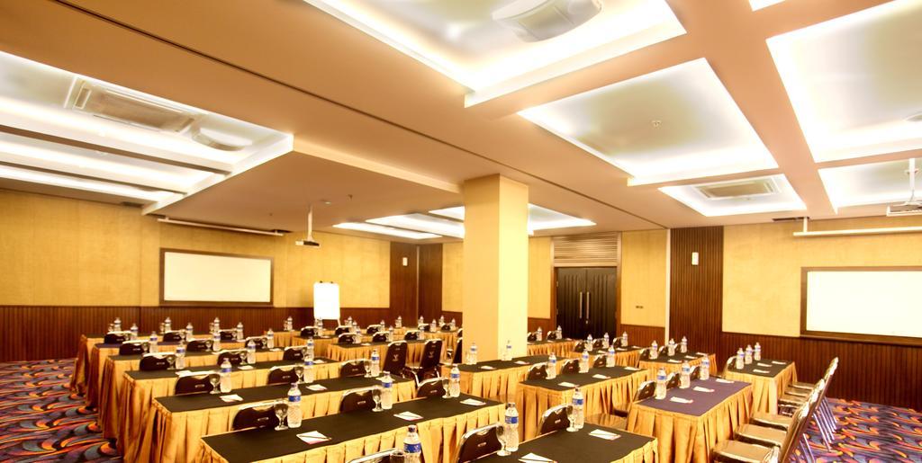 Vio Hotel Pasteur Bandung Dış mekan fotoğraf
